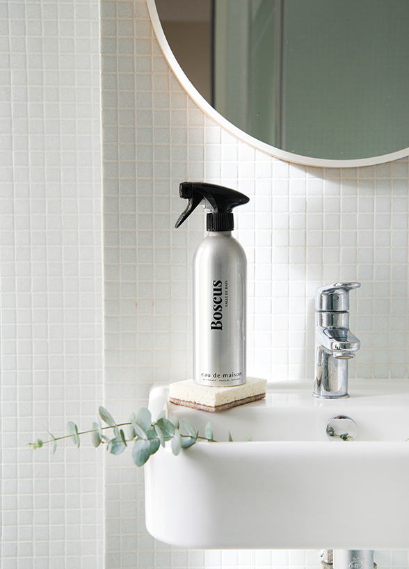 Produit menager rechargeable écologique salle de bain